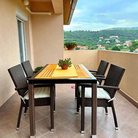 Apartman Dujam Rab Town Exterior photo